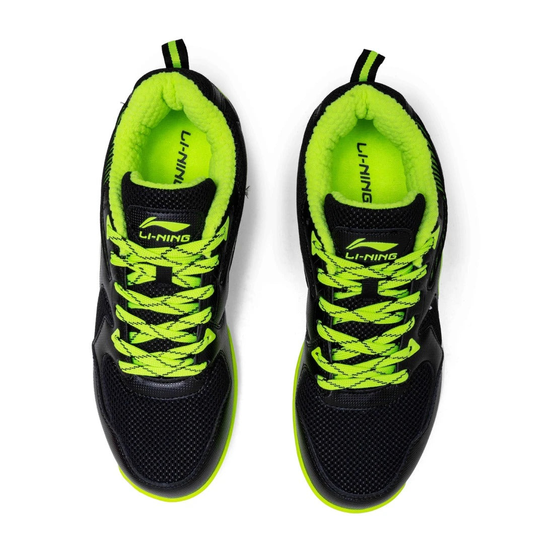 Black and lime green hot sale sneakers