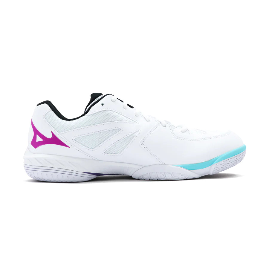 Mizuno badminton shoes outlet india