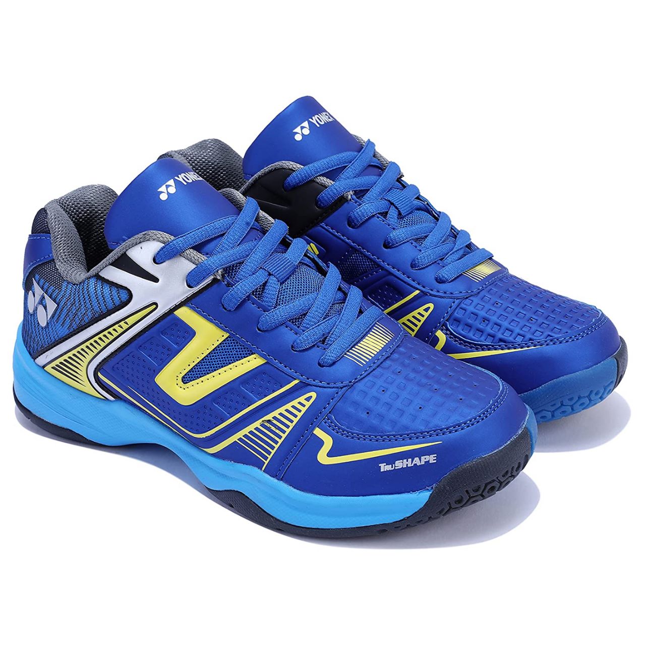 Yonex badminton hotsell shoes under 3